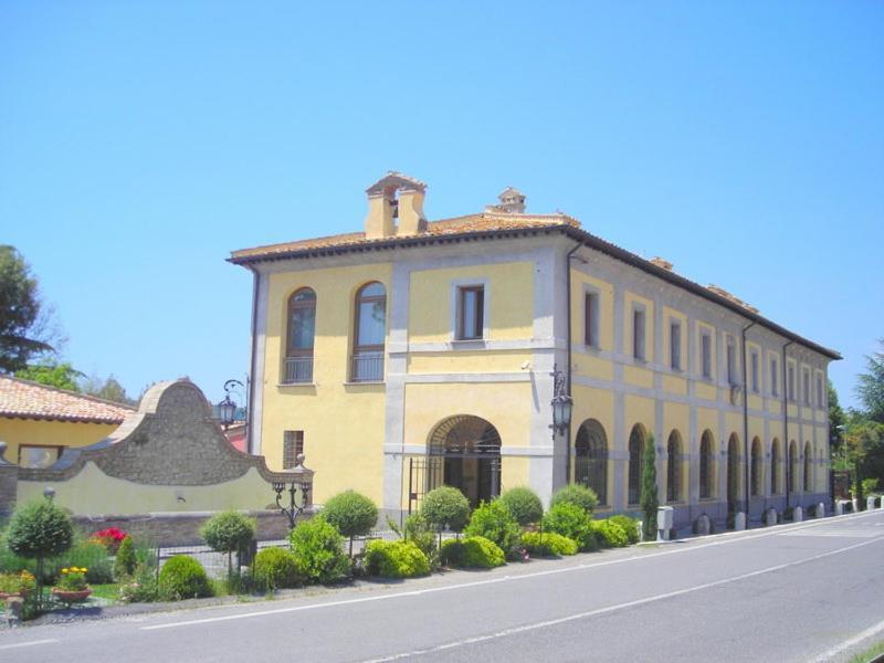 Hotel Relais Il Postiglione - Antica Posta dei Chigi Campagnano Di Roma Esterno foto