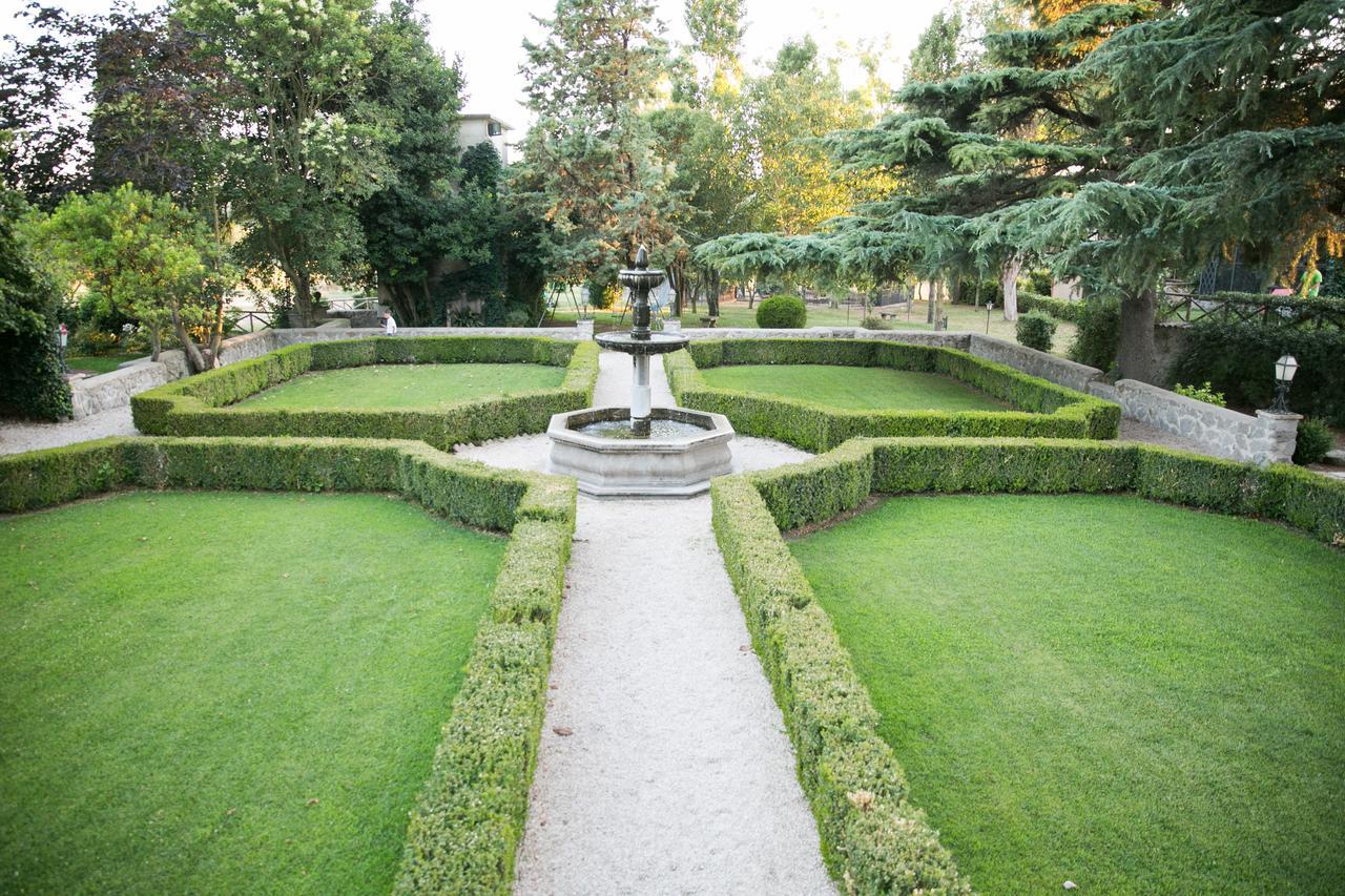 Hotel Relais Il Postiglione - Antica Posta dei Chigi Campagnano Di Roma Esterno foto