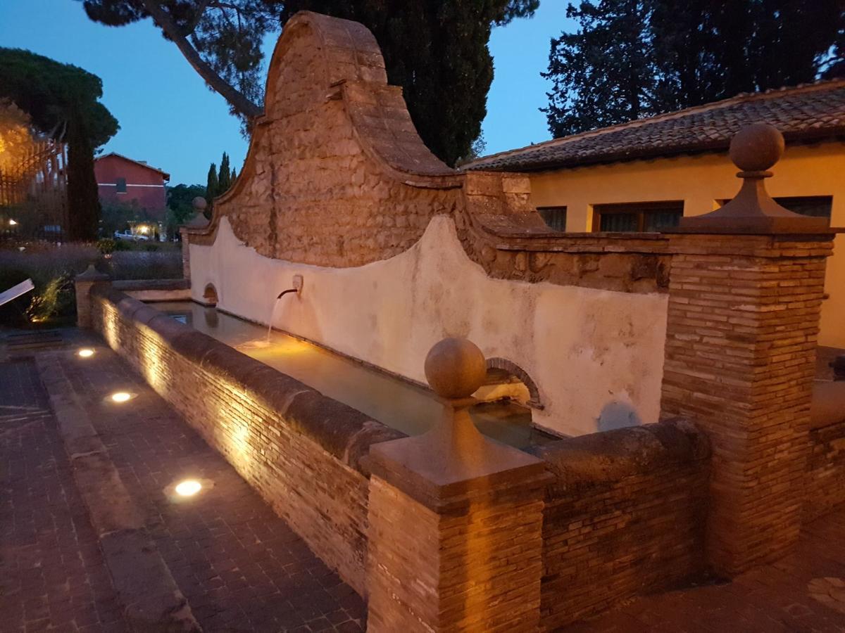 Hotel Relais Il Postiglione - Antica Posta dei Chigi Campagnano Di Roma Esterno foto